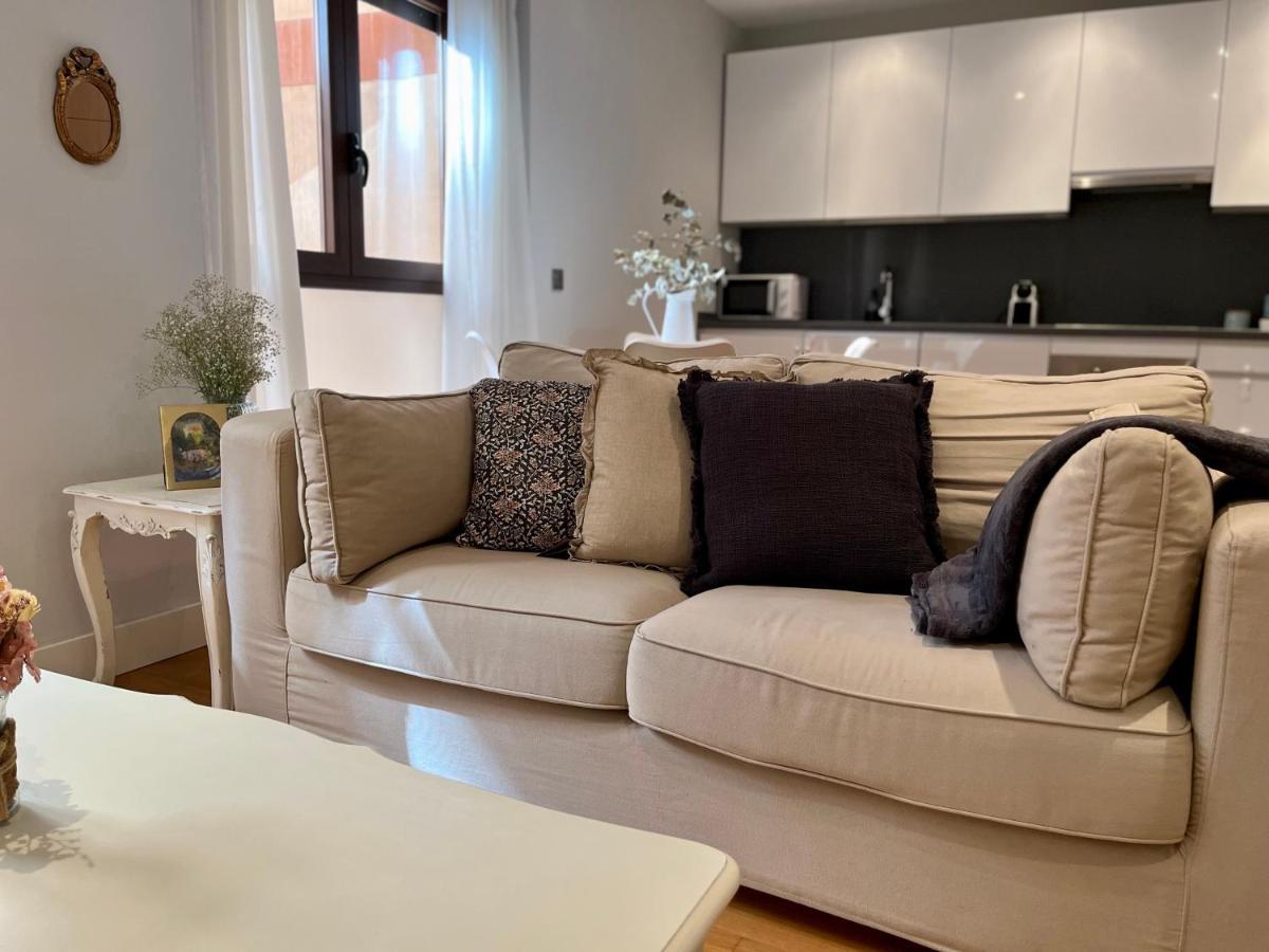 Homely Sebastian Souviron Biznaga Deluxe Malaga